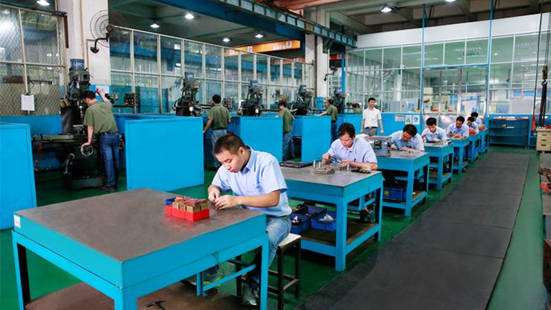 汽车模具批发价格：揭秘影响价格的关键因素**